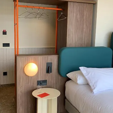 Cim Boutique Hotel *