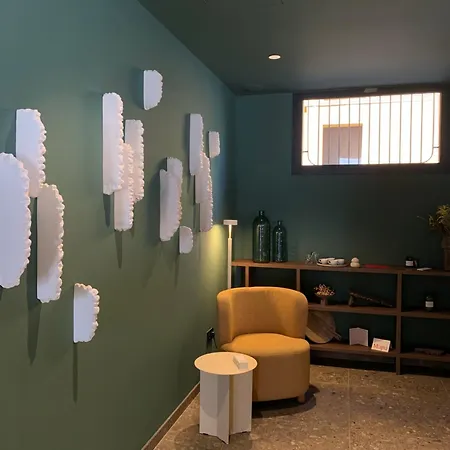 Cim Boutique Hotel *
