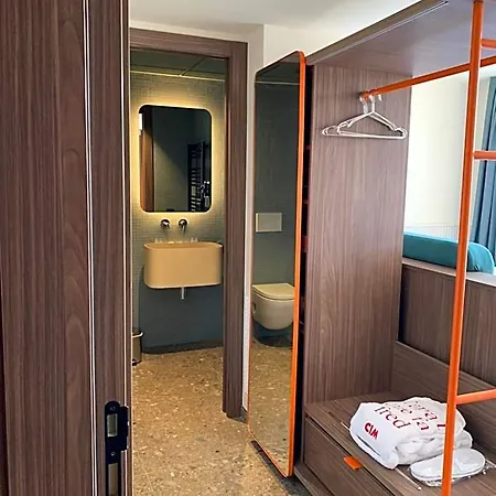 Cim Boutique Hotel *